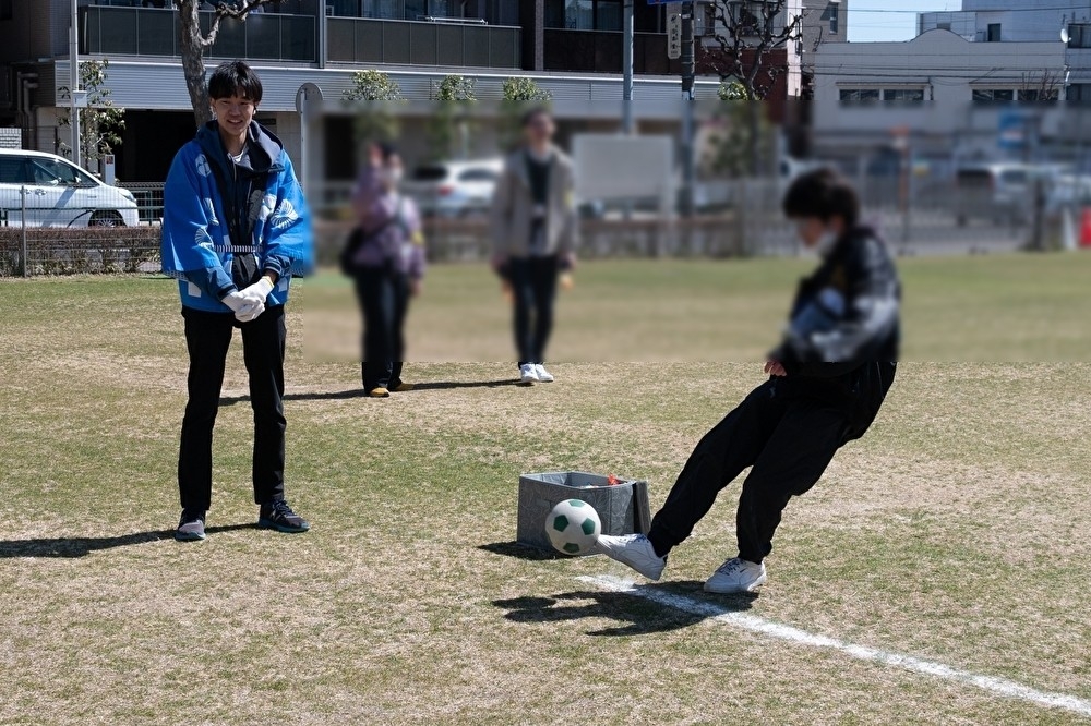 エアサッカー