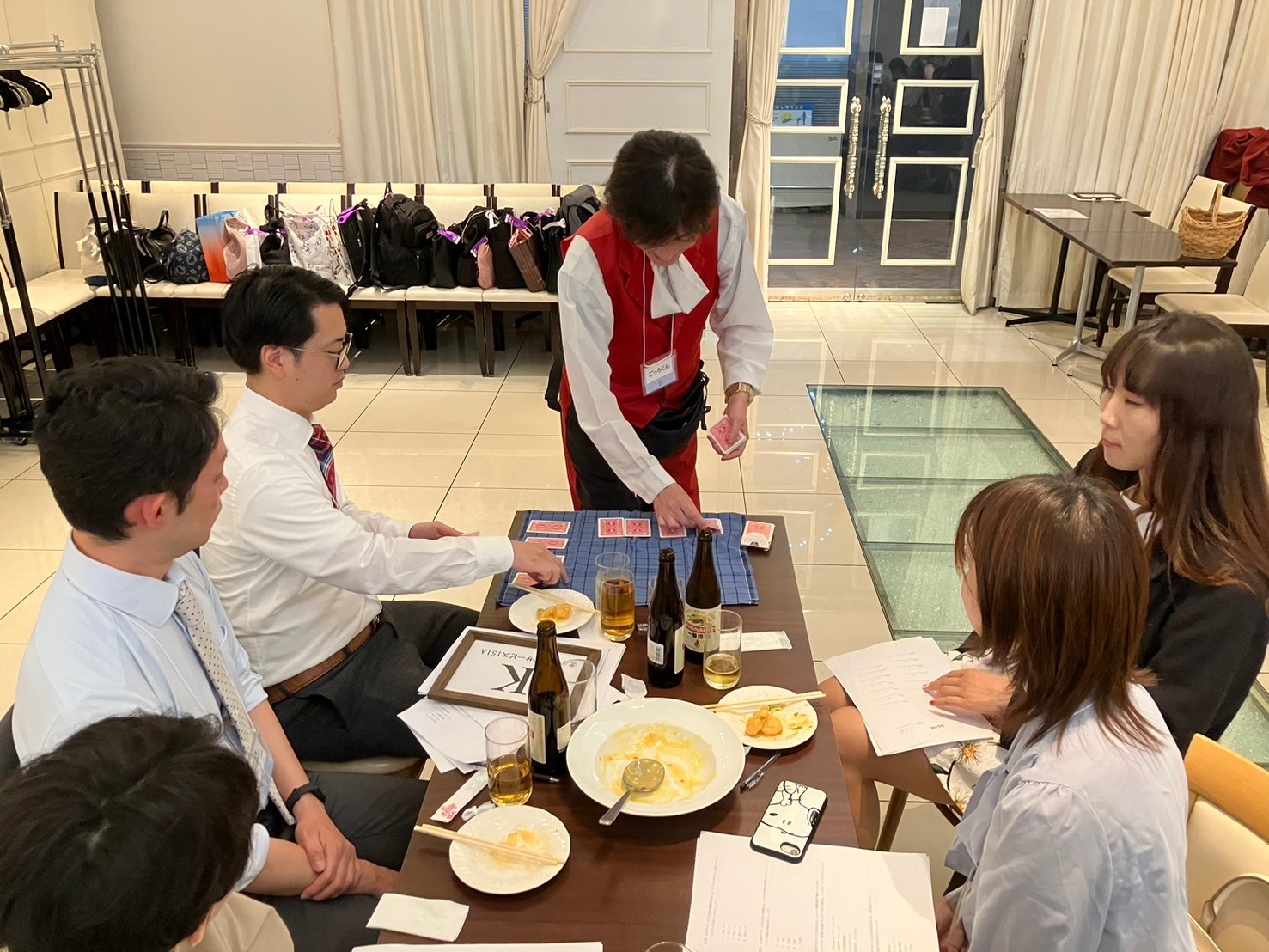 社内懇親会 成功事例7選 | プロのアイデアと企画力で社員の交流を図ろう