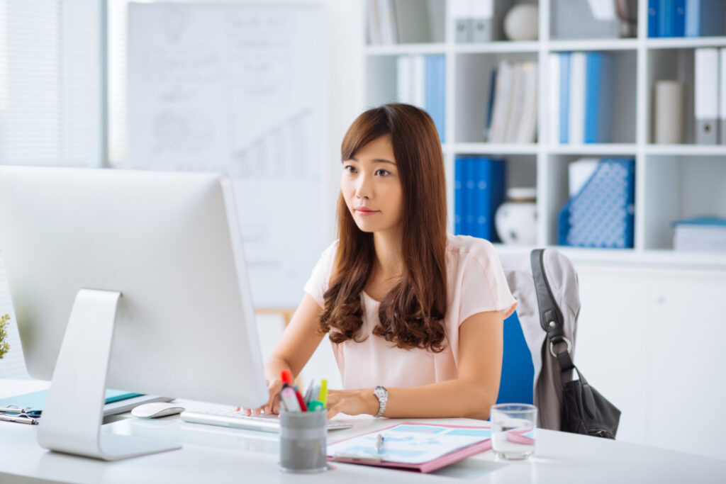 内定者懇親会何する_人事担当イメージ